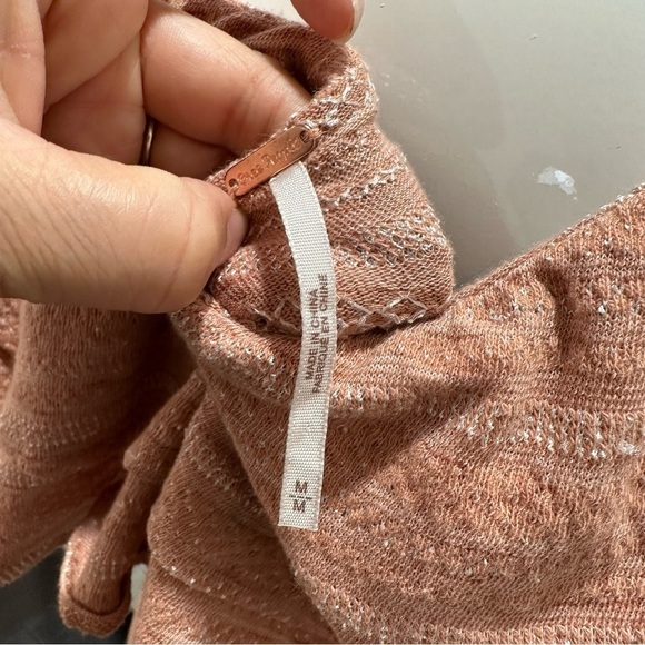 Free People Heirloom Top in Doe Combo Size Medium - Picture 4 of 6